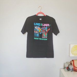 Black graphic t shirt with MTV logo